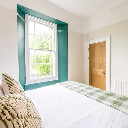 Apartment Alma Luxe With Free Parking By Prescott Bristol